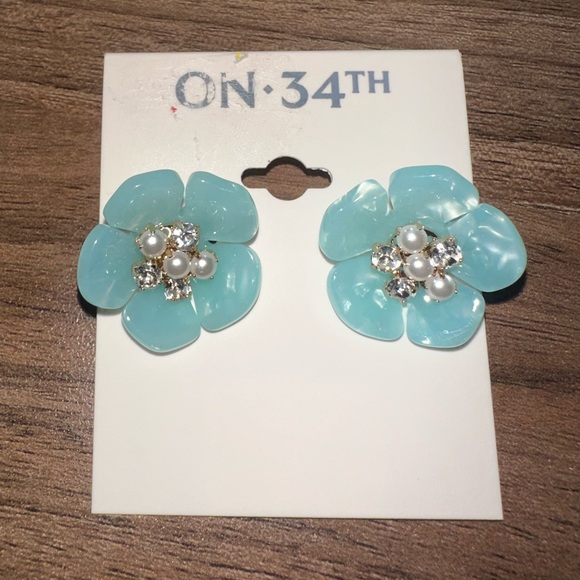 ON 34th Jewelry - Turquoise Flower Earrings